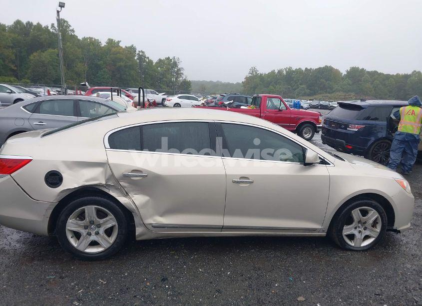 Photo 13 of 2010 Buick Lacrosse CX (VIN 1G4GB5EG9AF125469)