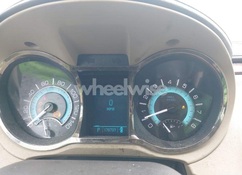 Photo 7 of 2010 Buick Lacrosse CX (VIN 1G4GB5EG9AF125469)