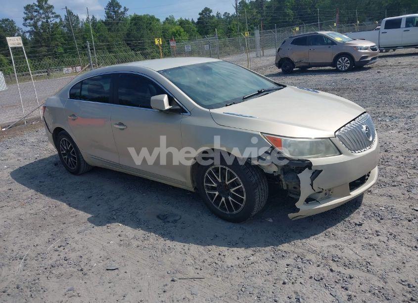 2010 Buick Lacrosse CX (VIN 1G4GB5EG9AF140652) main photo