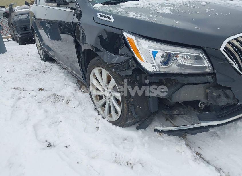 Photo 6 of 2016 Buick Lacrosse LEATHER (VIN 1G4GB5G3XGF135527)