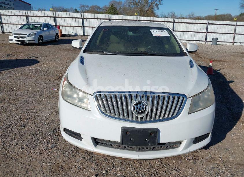 Photo 14 of 2010 Buick Lacrosse CX (VIN 1G4GB5GG0AF210245)