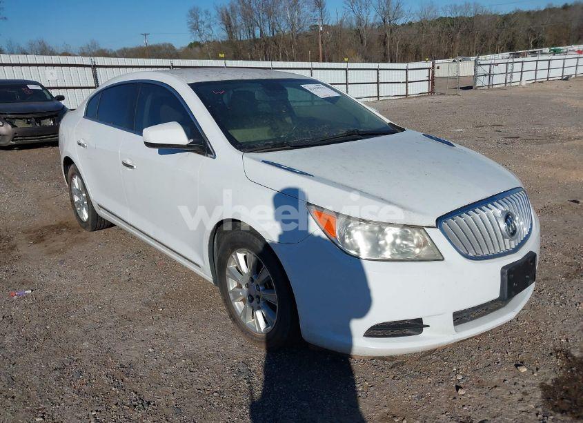 Photo 15 of 2010 Buick Lacrosse CX (VIN 1G4GB5GG0AF210245)