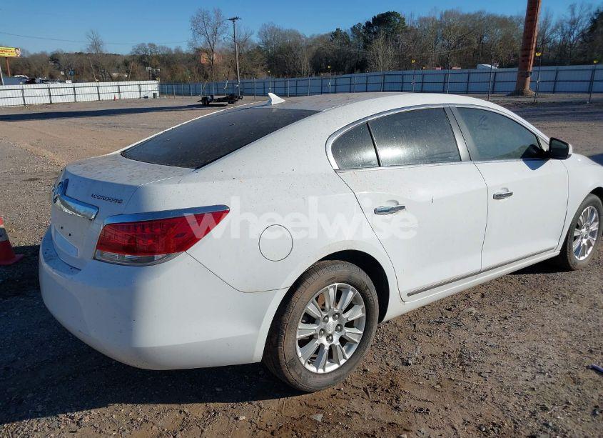 Photo 4 of 2010 Buick Lacrosse CX (VIN 1G4GB5GG0AF210245)
