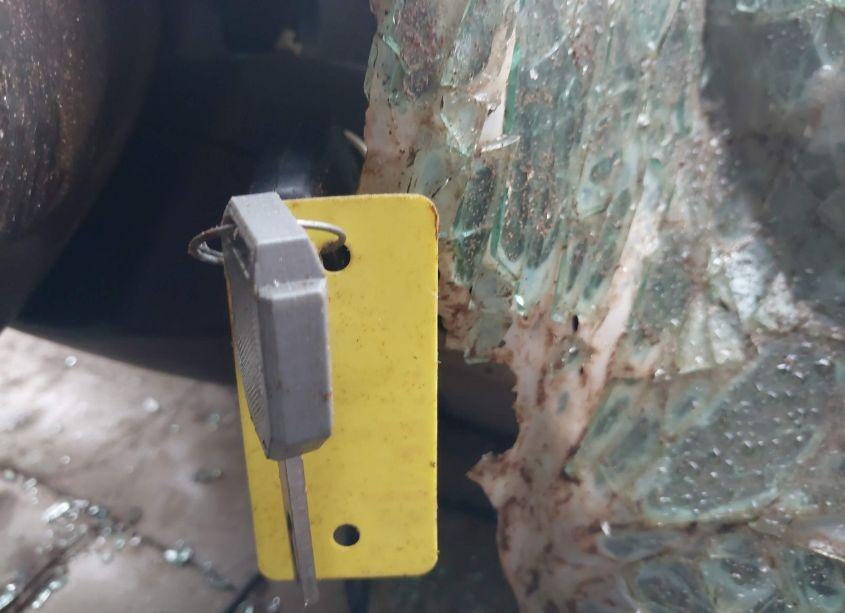 Photo 11 of 2013 Buick Lacrosse LEATHER GROUP (VIN 1G4GC5E33DF272983)