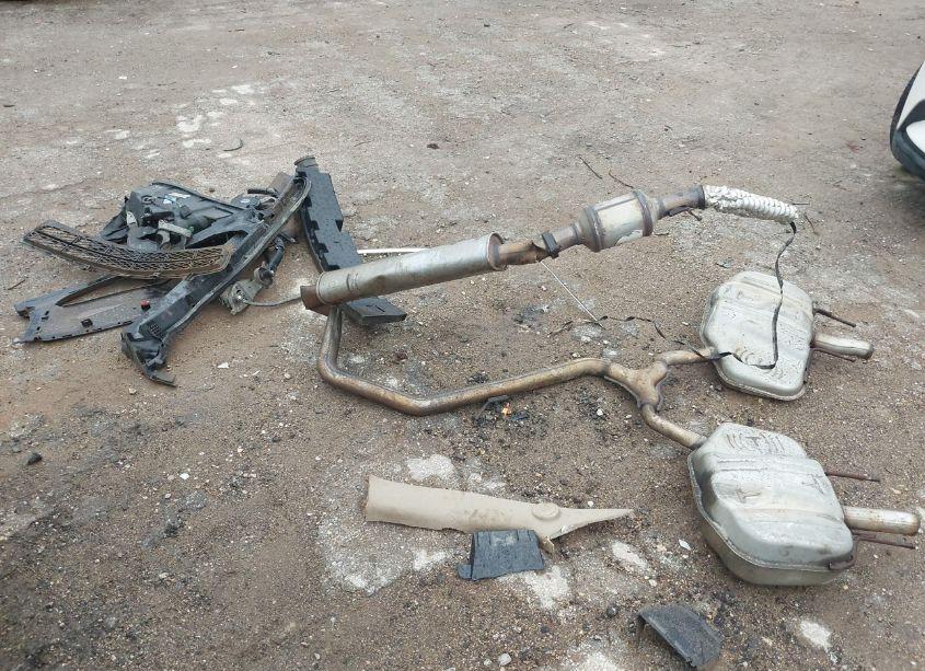 Photo 12 of 2013 Buick Lacrosse LEATHER GROUP (VIN 1G4GC5E33DF272983)