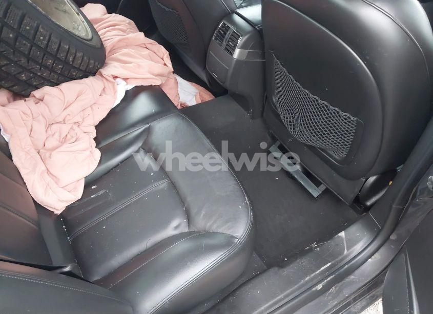 Photo 8 of 2013 Buick Lacrosse LEATHER GROUP (VIN 1G4GC5E34DF317591)