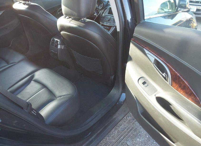 Photo 8 of 2013 Buick Lacrosse LEATHER GROUP (VIN 1G4GC5E37DF331047)
