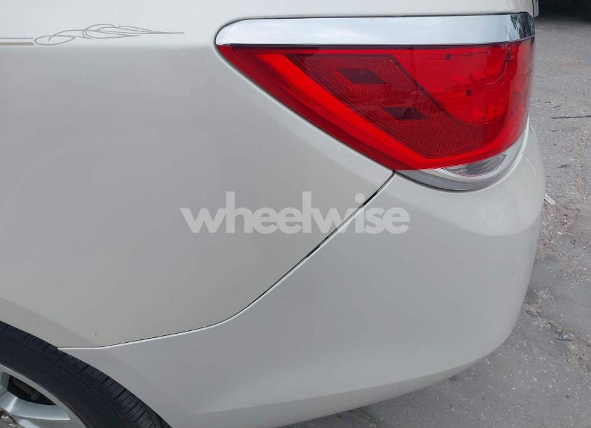 Photo 17 of 2013 Buick Lacrosse LEATHER GROUP (VIN 1G4GC5E38DF124134)