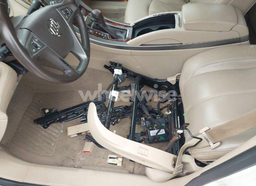 Photo 18 of 2013 Buick Lacrosse LEATHER GROUP (VIN 1G4GC5E38DF124134)