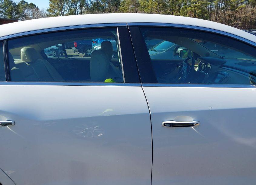 Photo 13 of 2013 Buick Lacrosse LEATHER GROUP (VIN 1G4GC5E38DF254169)