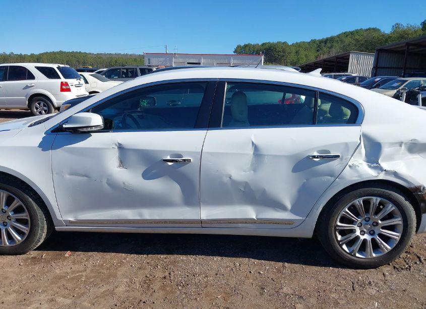 Photo 14 of 2013 Buick Lacrosse LEATHER GROUP (VIN 1G4GC5E38DF254169)