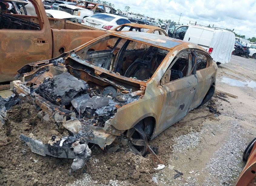 Photo 2 of 2012 Buick Lacrosse LEATHER GROUP (VIN 1G4GC5E39CF176922)