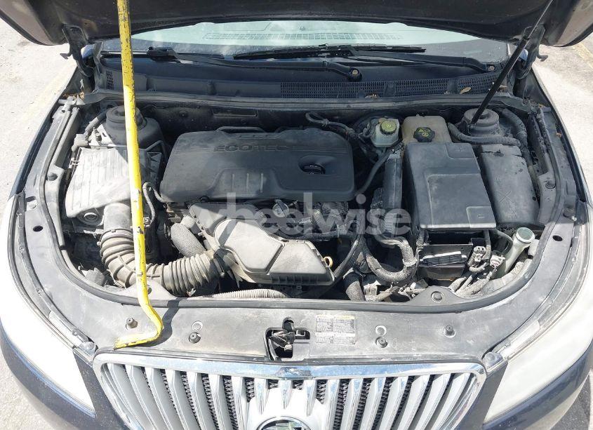 Photo 10 of 2011 Buick Lacrosse CXL (VIN 1G4GC5EC3BF160472)