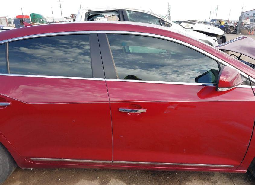 Photo 13 of 2011 Buick Lacrosse CXL (VIN 1G4GC5EC8BF163528)