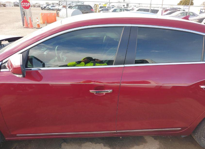 Photo 14 of 2011 Buick Lacrosse CXL (VIN 1G4GC5EC8BF163528)