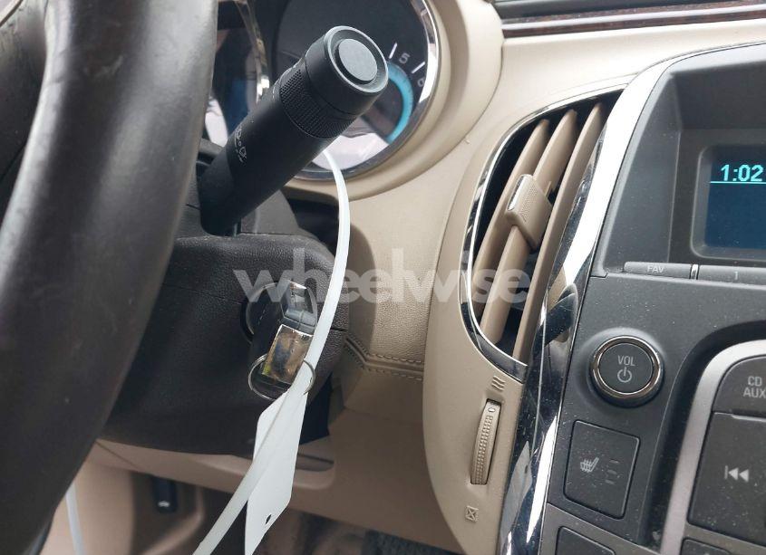 Photo 11 of 2011 Buick Lacrosse CXL (VIN 1G4GC5EC9BF311184)