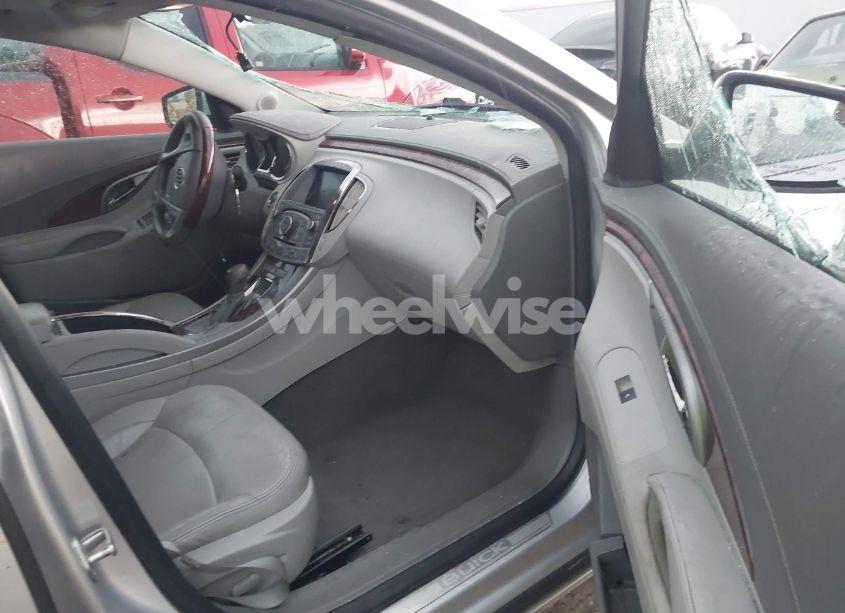 Photo 5 of 2011 Buick Lacrosse CXL (VIN 1G4GC5ED0BF169316)