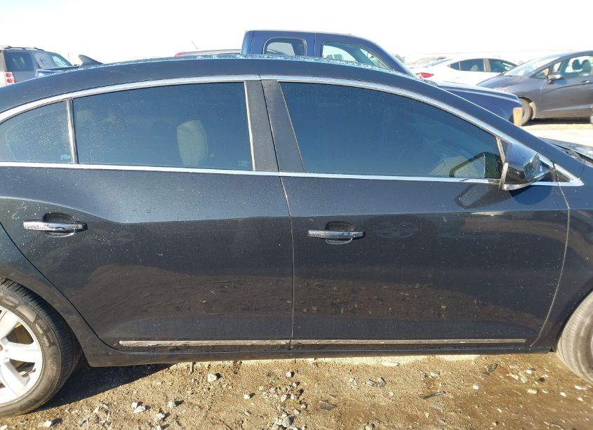 Photo 13 of 2011 Buick Lacrosse CXL (VIN 1G4GC5ED0BF301751)