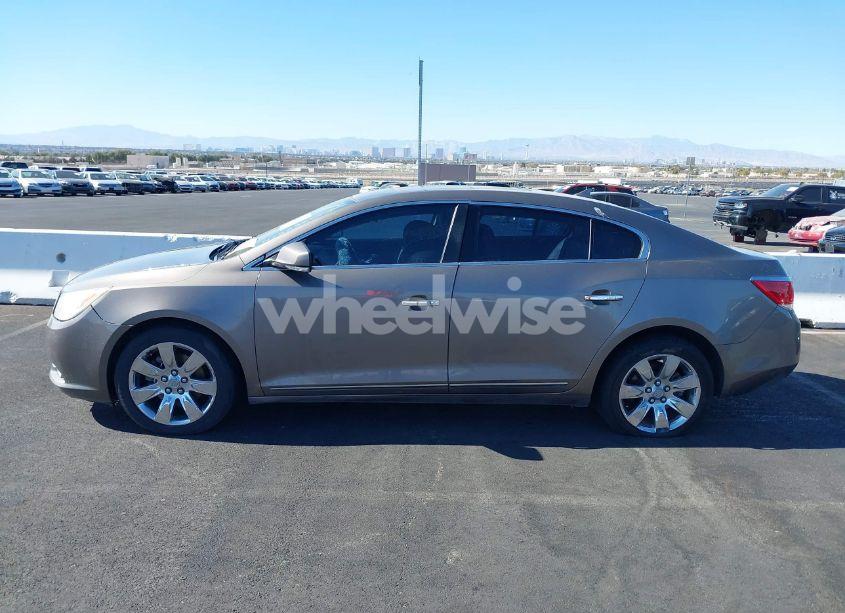 Photo 13 of 2011 Buick Lacrosse CXL (VIN 1G4GC5ED1BF163332)