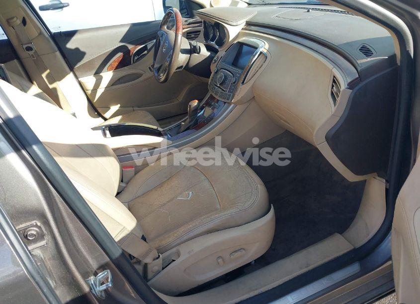 Photo 5 of 2011 Buick Lacrosse CXL (VIN 1G4GC5ED1BF163332)