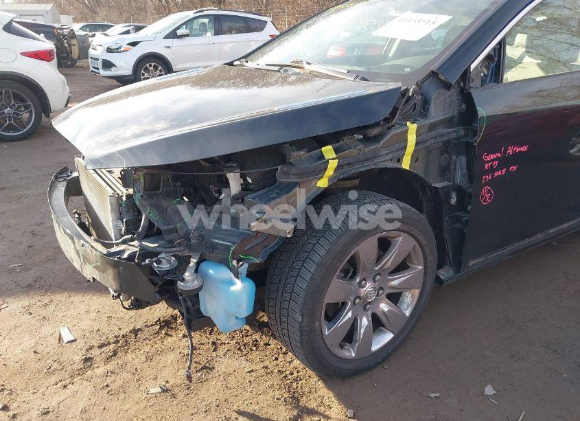 Photo 13 of 2011 Buick Lacrosse CXL (VIN 1G4GC5ED1BF169938)