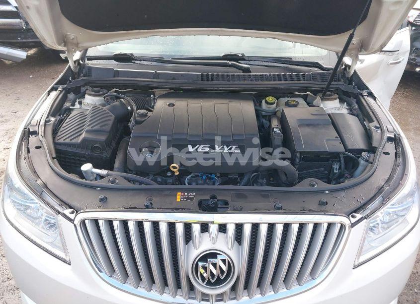 Photo 10 of 2011 Buick Lacrosse CXL (VIN 1G4GC5ED1BF352434)