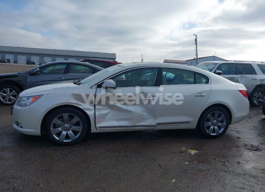 Photo 14 of 2011 Buick Lacrosse CXL (VIN 1G4GC5ED1BF352434)