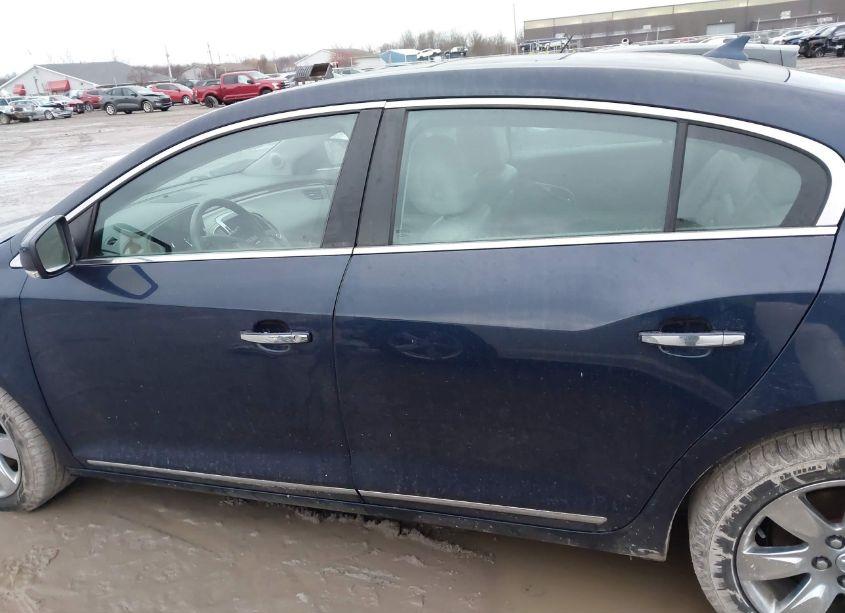 Photo 14 of 2011 Buick Lacrosse CXL (VIN 1G4GC5ED2BF113684)