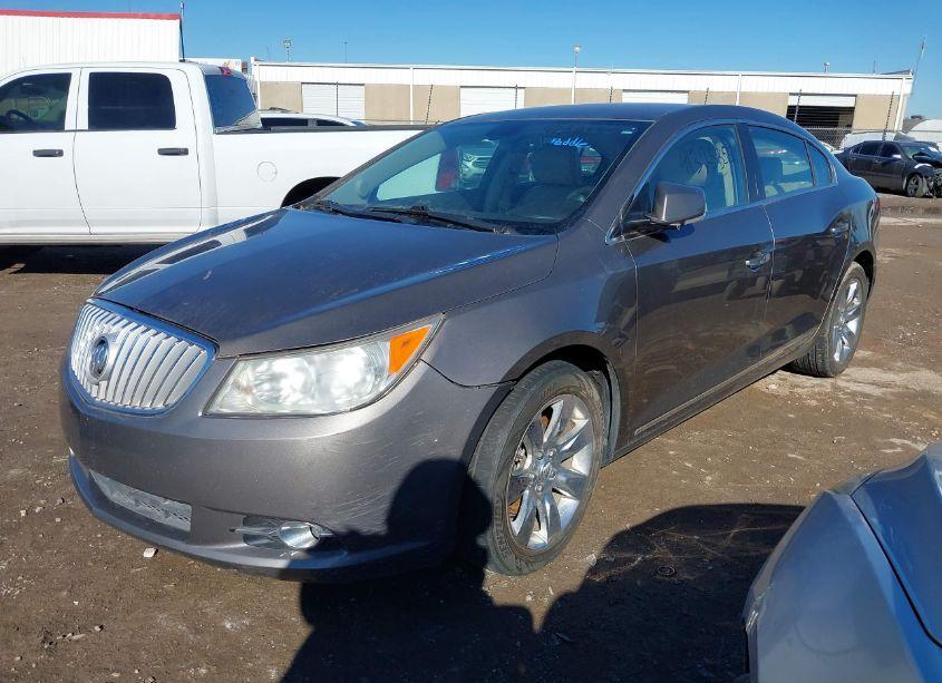 Photo 2 of 2011 Buick Lacrosse CXL (VIN 1G4GC5ED2BF120862)