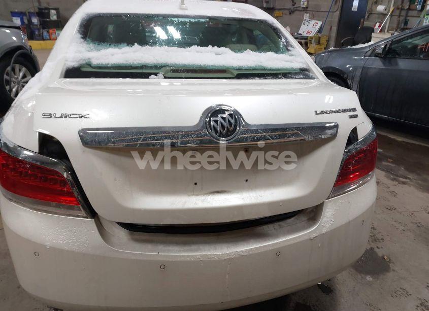 Photo 16 of 2011 Buick Lacrosse CXL (VIN 1G4GC5ED2BF205099)