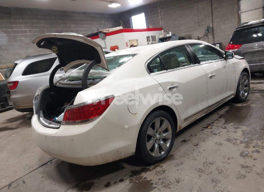 Photo 4 of 2011 Buick Lacrosse CXL (VIN 1G4GC5ED2BF205099)