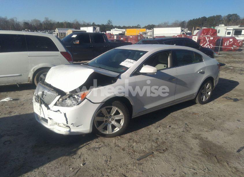 Photo 2 of 2011 Buick Lacrosse CXL (VIN 1G4GC5ED2BF220119)