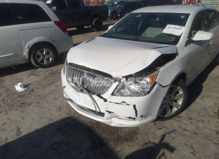 Photo 6 of 2011 Buick Lacrosse CXL (VIN 1G4GC5ED2BF220119)