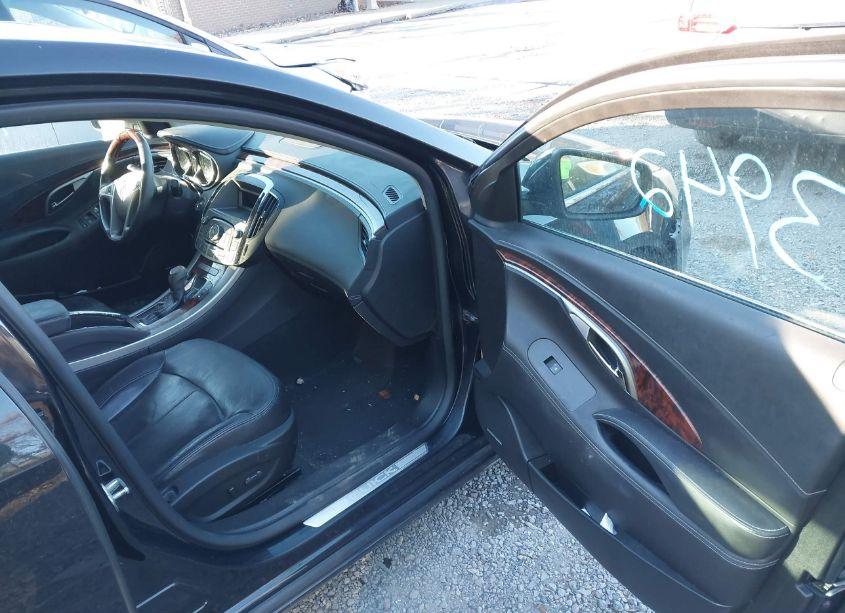 Photo 5 of 2011 Buick Lacrosse CXL (VIN 1G4GC5ED5BF148414)
