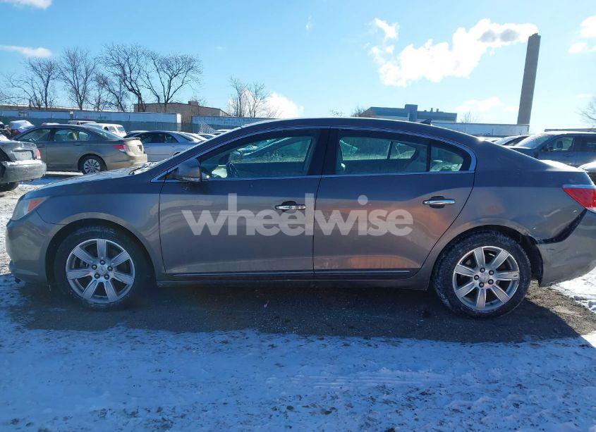 Photo 13 of 2011 Buick Lacrosse CXL (VIN 1G4GC5ED5BF288740)