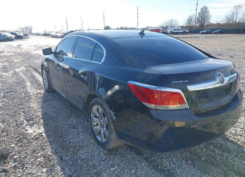 Photo 3 of 2011 Buick Lacrosse CXL (VIN 1G4GC5ED7BF143733)