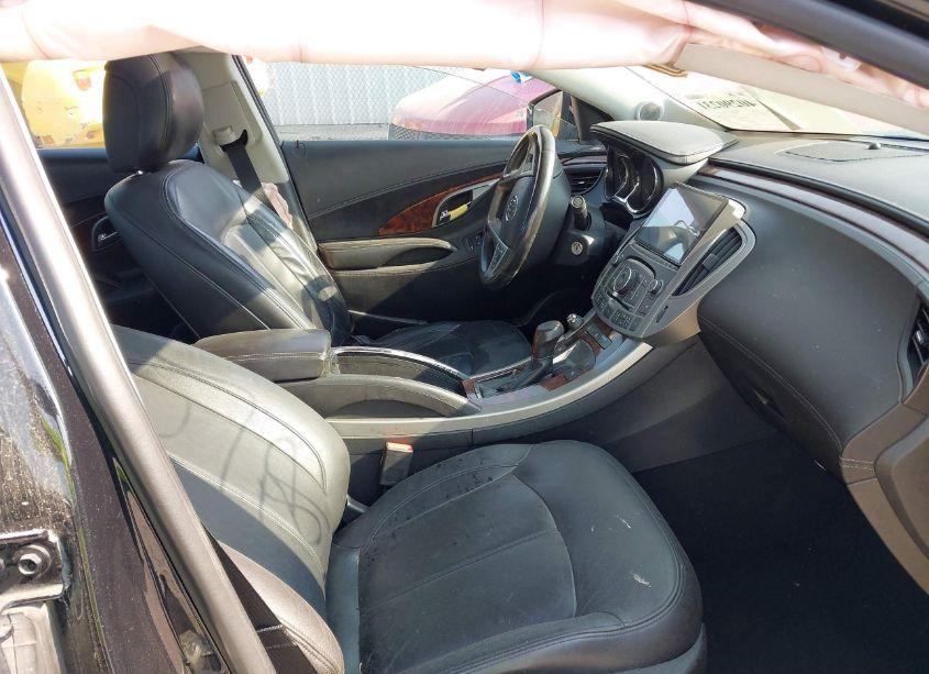Photo 5 of 2011 Buick Lacrosse CXL (VIN 1G4GC5ED7BF272197)