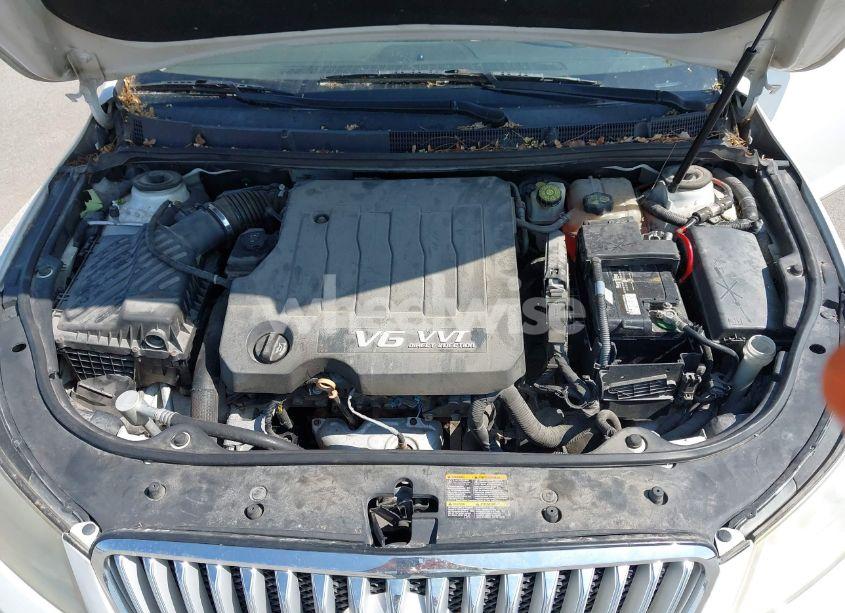 Photo 10 of 2011 Buick Lacrosse CXL (VIN 1G4GC5EDXBF244507)