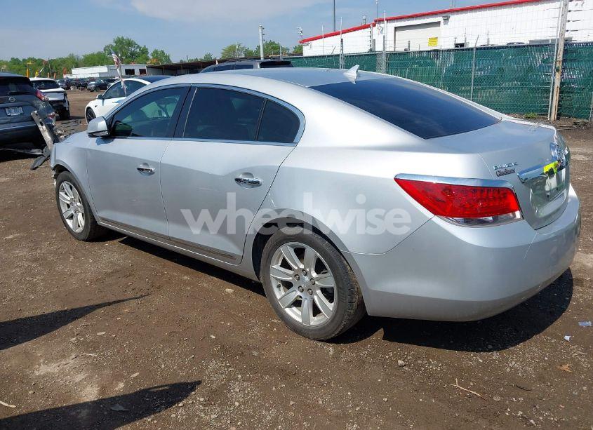 Photo 3 of 2010 Buick Lacrosse CXL (VIN 1G4GC5EG0AF174119)