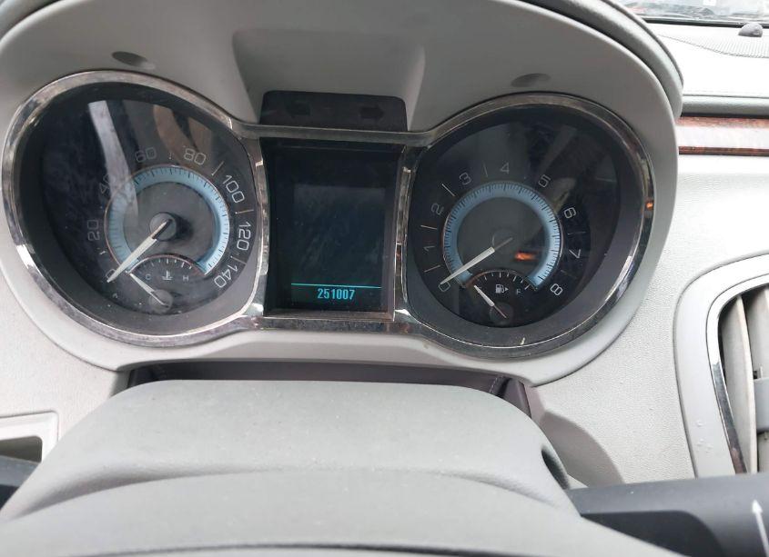 Photo 7 of 2010 Buick Lacrosse CXL (VIN 1G4GC5EG1AF115564)