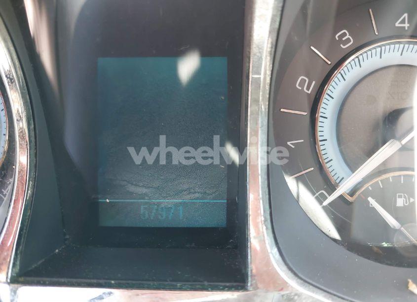 Photo 7 of 2010 Buick Lacrosse CXL (VIN 1G4GC5EG1AF251841)