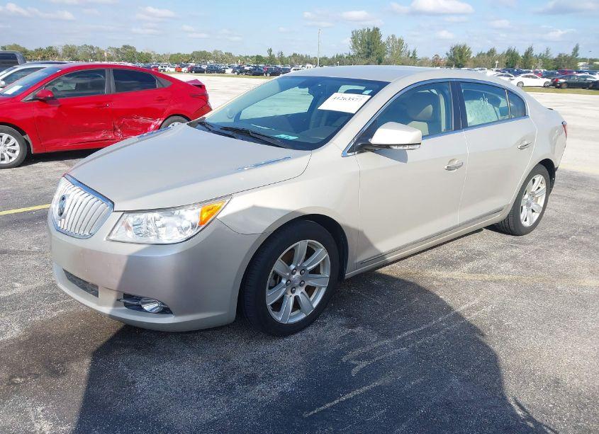 Photo 2 of 2010 Buick Lacrosse CXL (VIN 1G4GC5EG1AF289716)