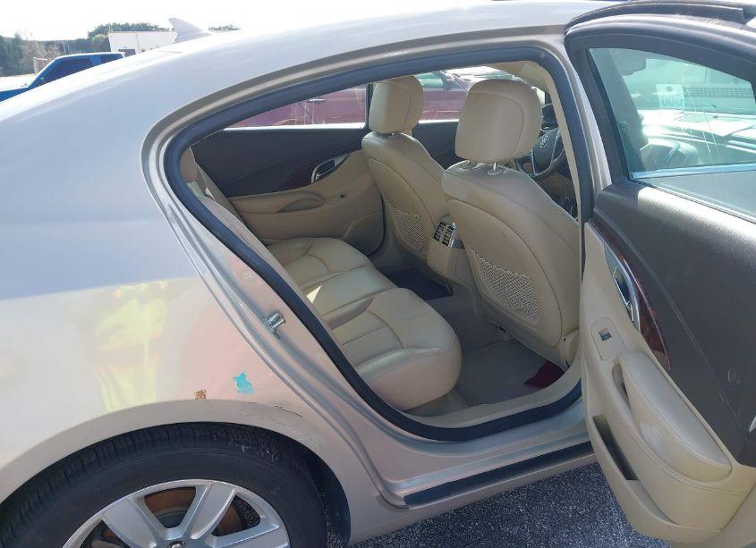 Photo 8 of 2010 Buick Lacrosse CXL (VIN 1G4GC5EG1AF289716)