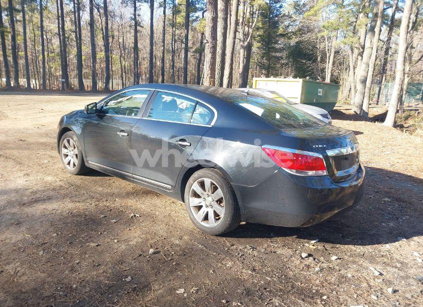 Photo 3 of 2010 Buick Lacrosse CXL (VIN 1G4GC5EG1AF312864)