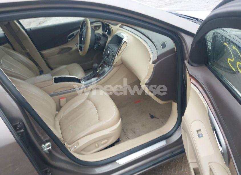 Photo 5 of 2010 Buick Lacrosse CXL (VIN 1G4GC5EG2AF154860)