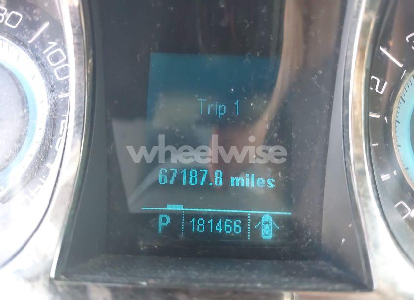 Photo 7 of 2010 Buick Lacrosse CXL (VIN 1G4GC5EG2AF173781)