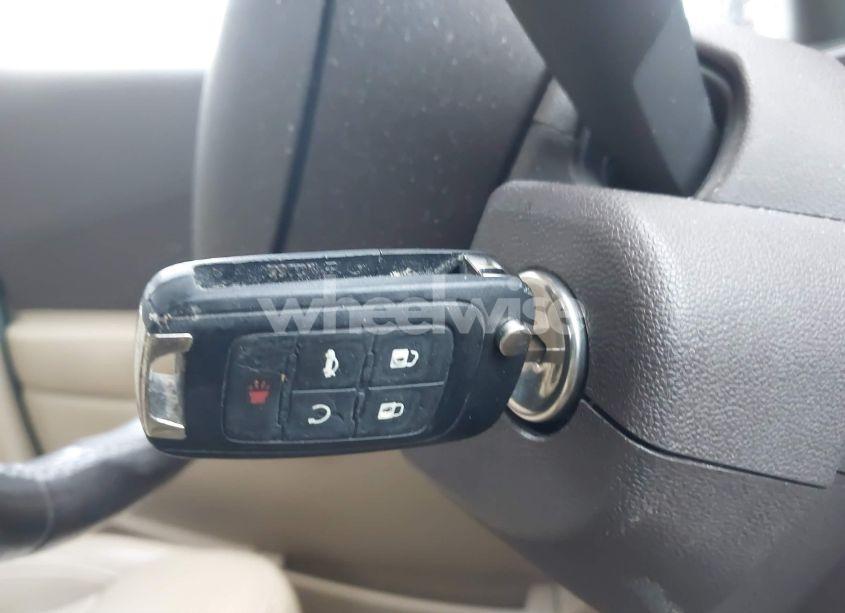 Photo 11 of 2010 Buick Lacrosse CXL (VIN 1G4GC5EG2AF276523)