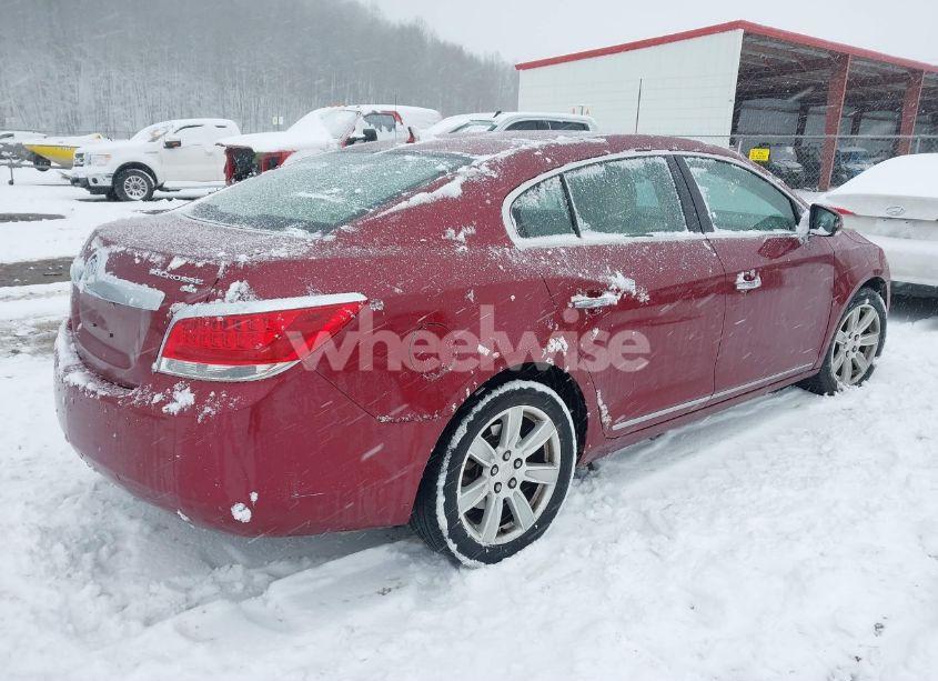 Photo 4 of 2010 Buick Lacrosse CXL (VIN 1G4GC5EG2AF276523)