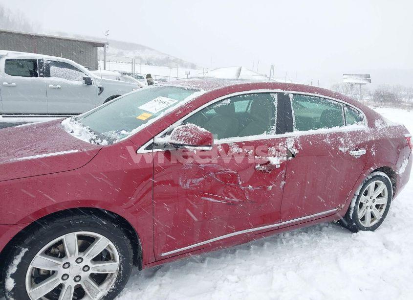 Photo 6 of 2010 Buick Lacrosse CXL (VIN 1G4GC5EG2AF276523)
