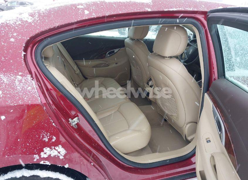 Photo 8 of 2010 Buick Lacrosse CXL (VIN 1G4GC5EG2AF276523)